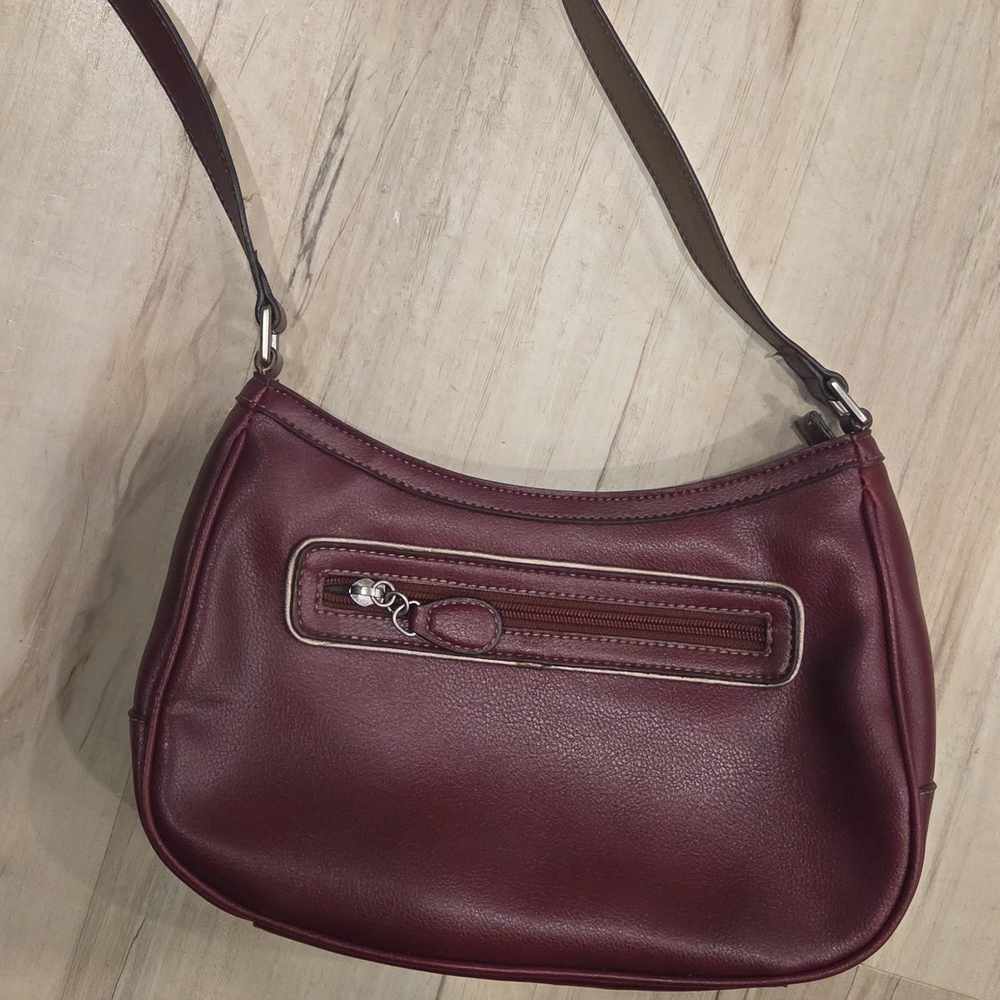 Women's Burgundy Shoulder Bag - Picture 6 of 7